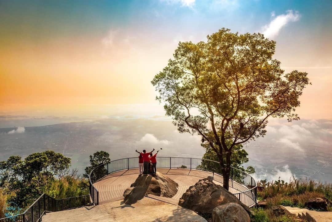 Núi Bà Đen Tây Ninh